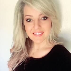 Meet your Posher, Candice